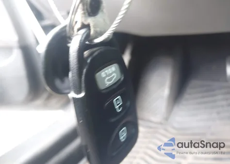 2013 Hyundai Sonata Gls z USA, uszkodzony, nr VIN 5NPEB4AC0DH570475